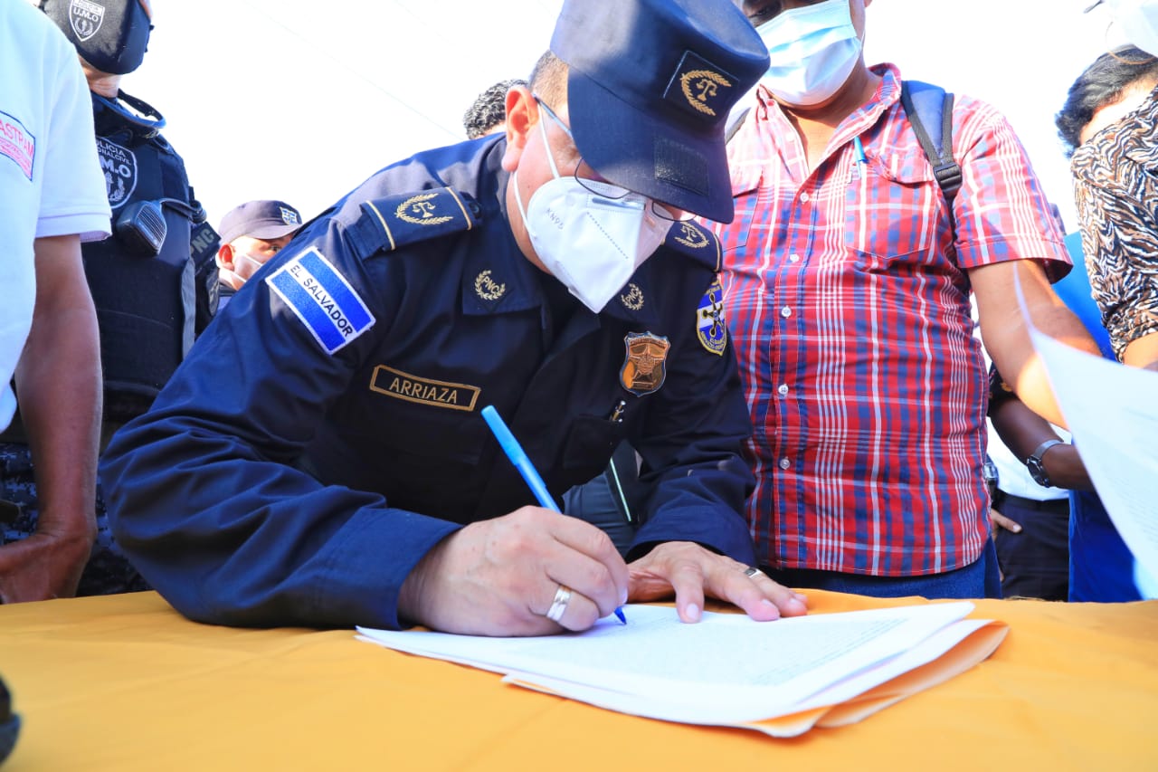 Director PNC: “Hemos encontrado una solución pacífica al conflicto de los trabajadores de ASTRAM” director-pnc-hemos-encontrado-una-solucion-pacifica-al-conflicto-de-los-trabajadores-de-astram